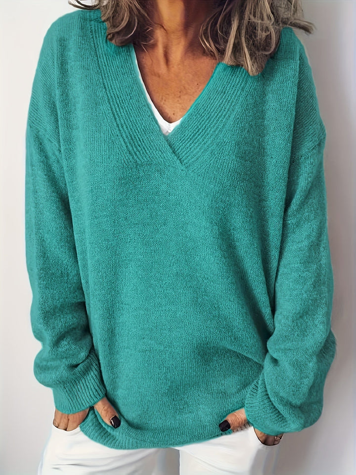 Saga | Soft and Timeless V-Neck Sweater