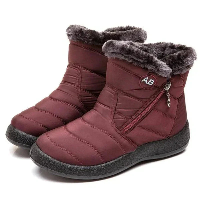 NovaWarm | High boots lined and waterproof