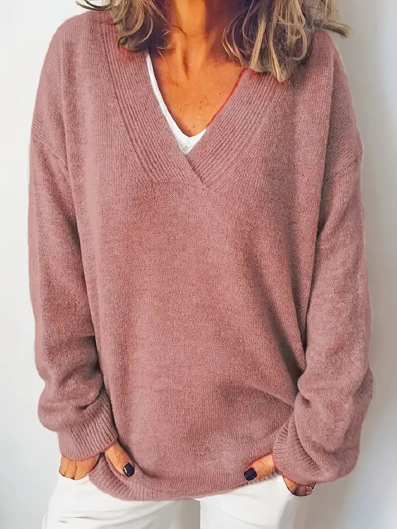 Saga | Soft and Timeless V-Neck Sweater