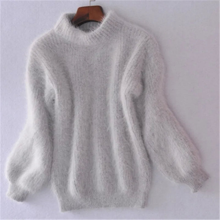Jessica - Elegant Cold Roll Neck