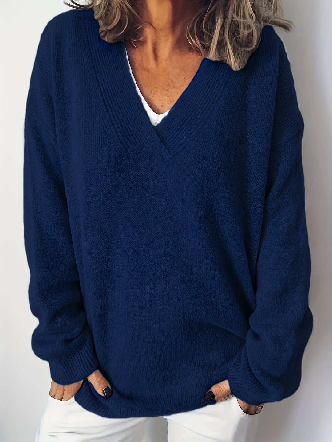Saga | Soft and Timeless V-Neck Sweater